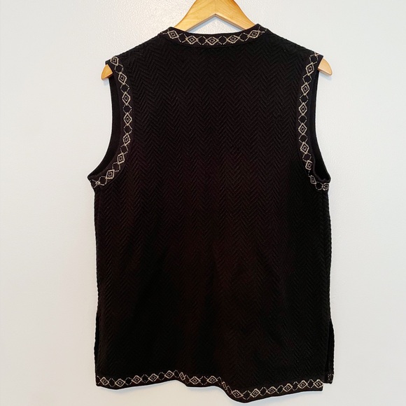 Vintage knit vest with chevron weave / 1990’s academia style cardigan - Picture 7 of 8